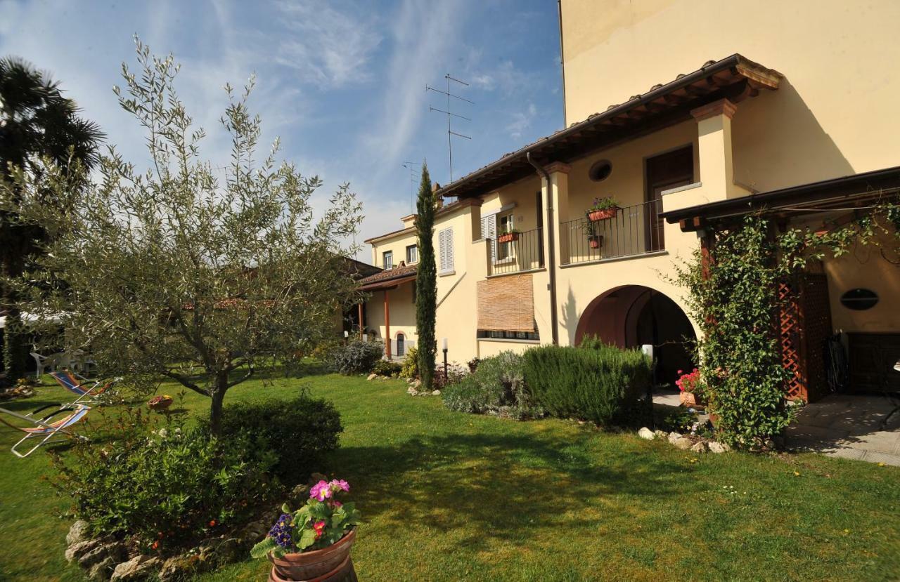 Residence Le Gagli Arde Arezzo Exterior foto